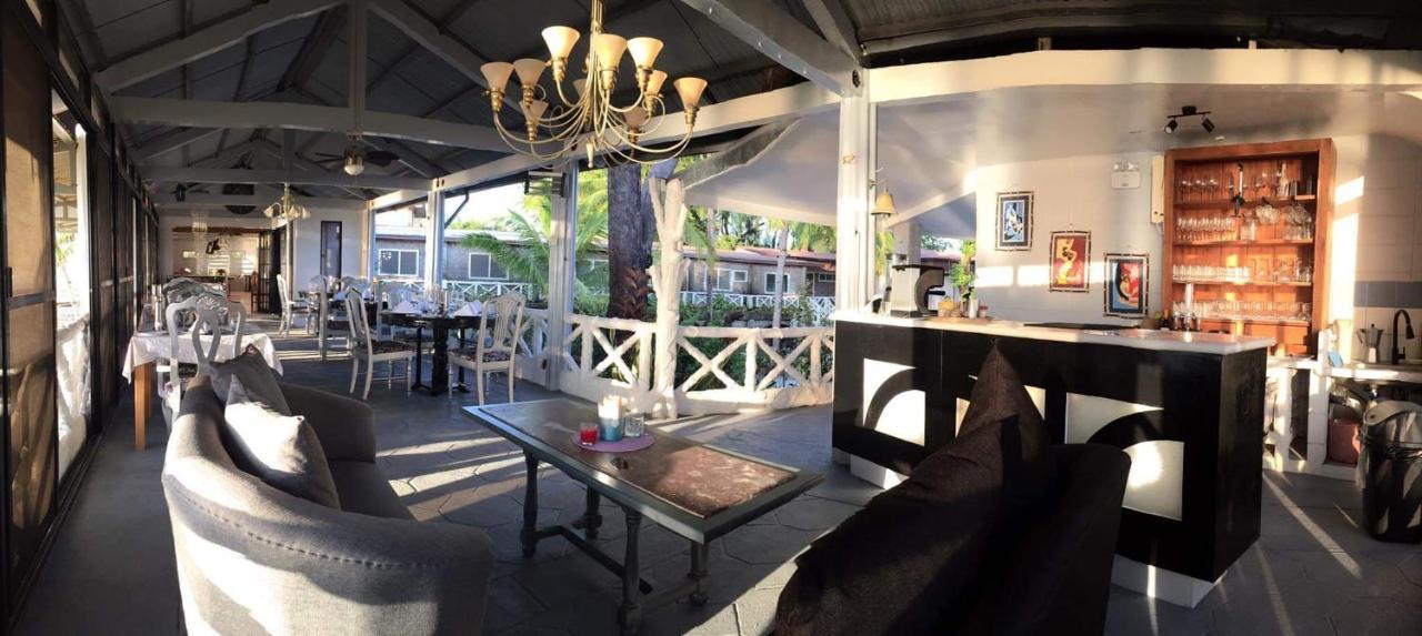 Sunbloom Beachfront Hotel And Restaurant Zambales Sinabacan Zewnętrze zdjęcie